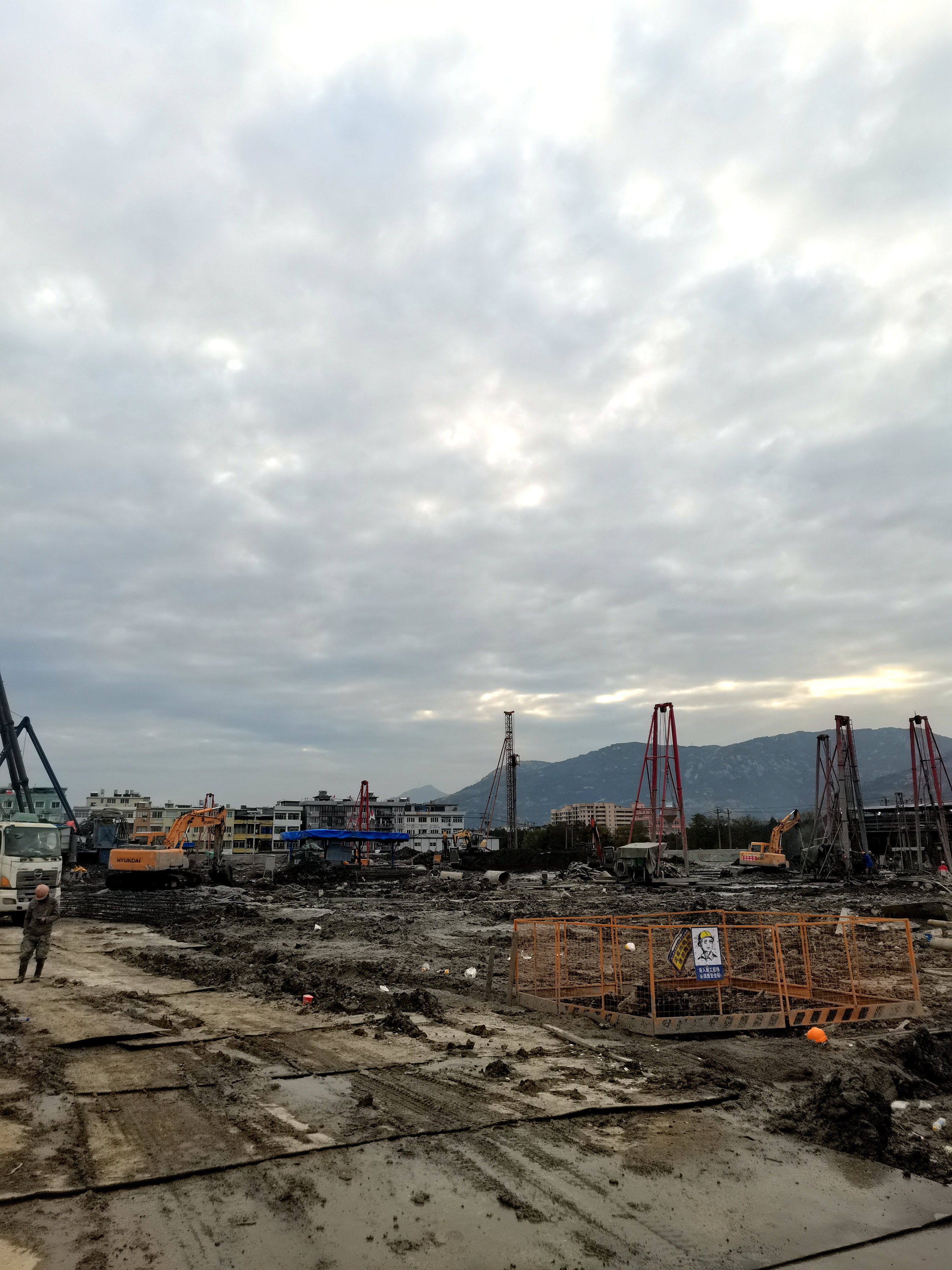 温州市龙湾区永昌堡东bn06街区桩基础工程（二标段）2.jpg