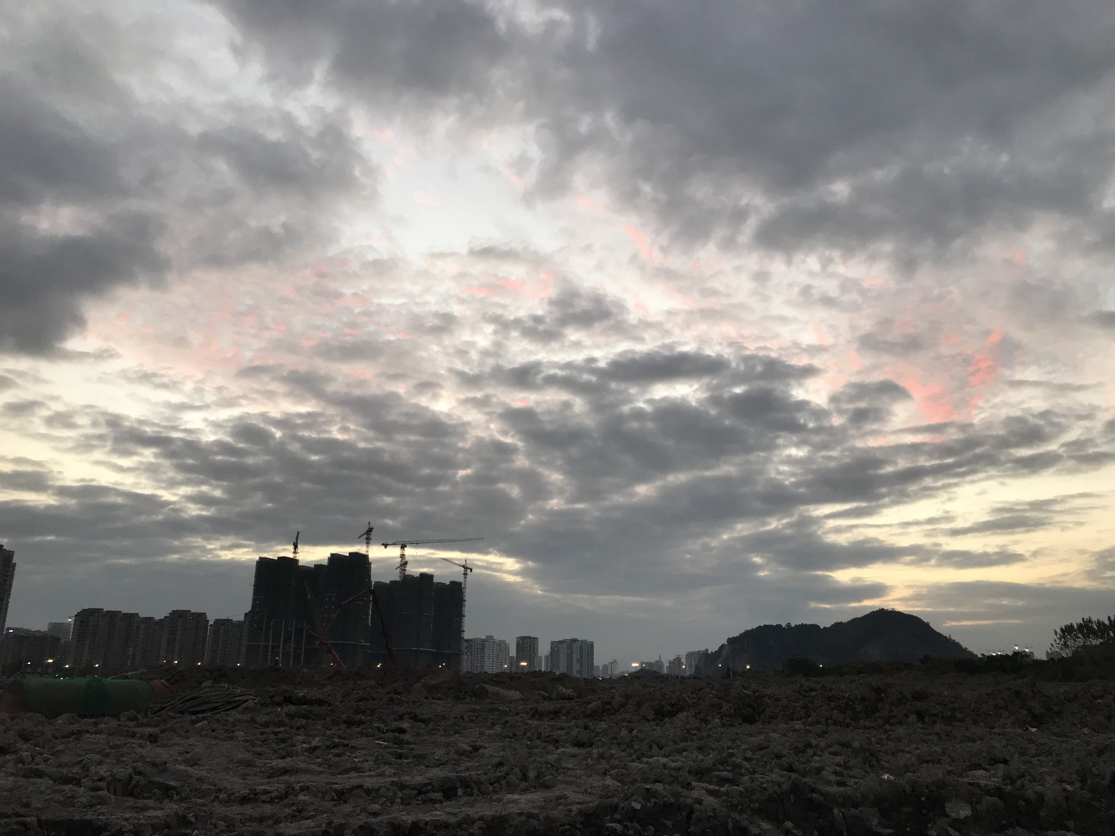 温州市滨江云谷未来社区一期B-06地块桩基工程2.jpg