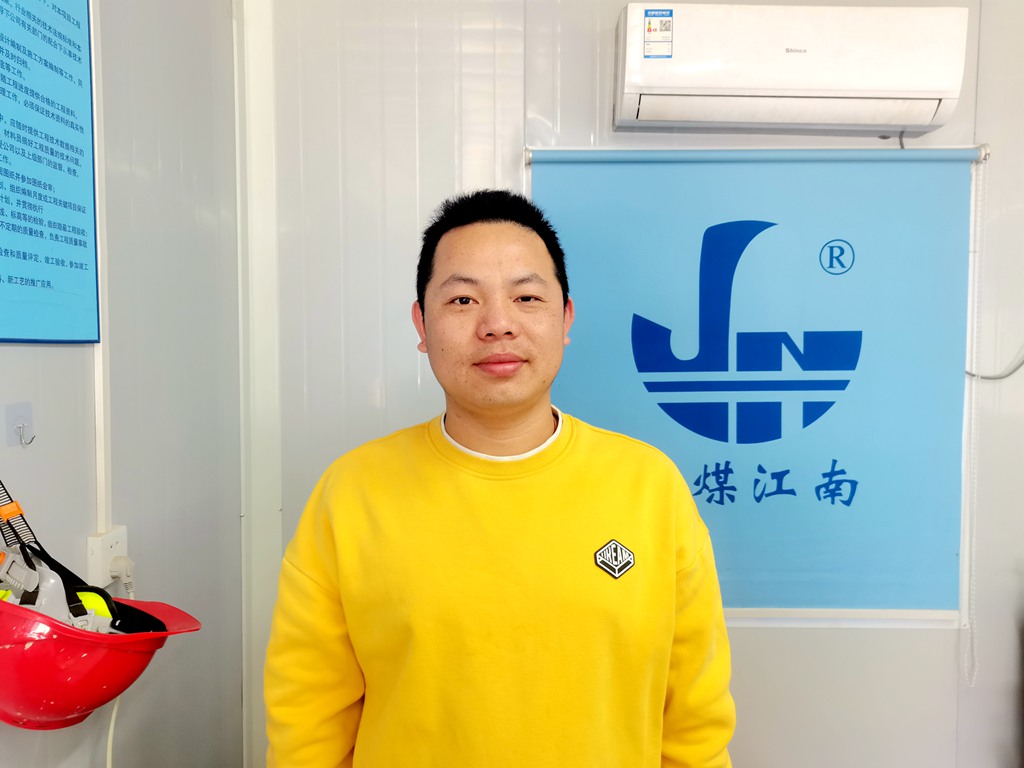 6.何敏龙.jpg