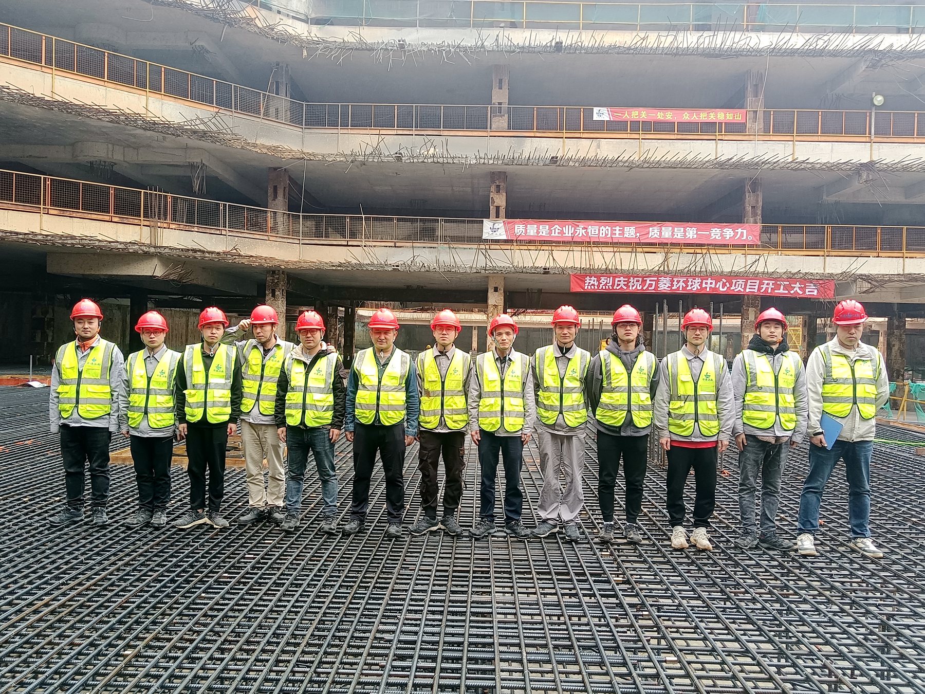 珠海分公司万菱环球中心地基与基础工程项目7.jpg