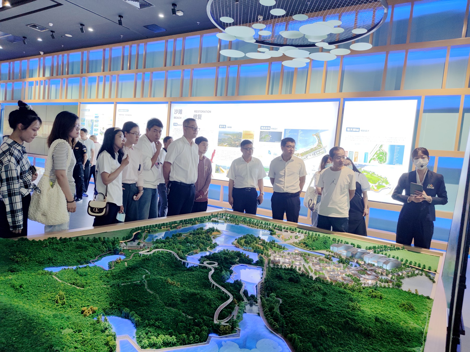珠海分公司以党建带团建开展五四主题活动9.jpg