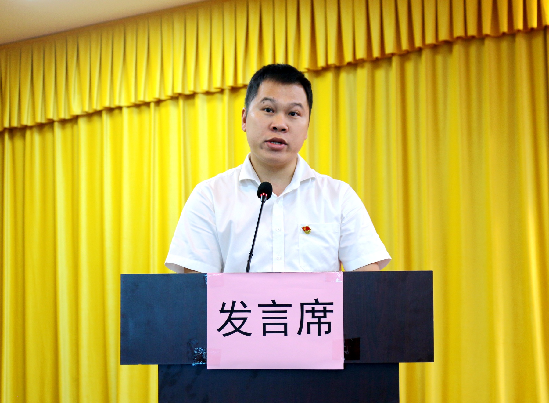 1.刘文浩.jpg