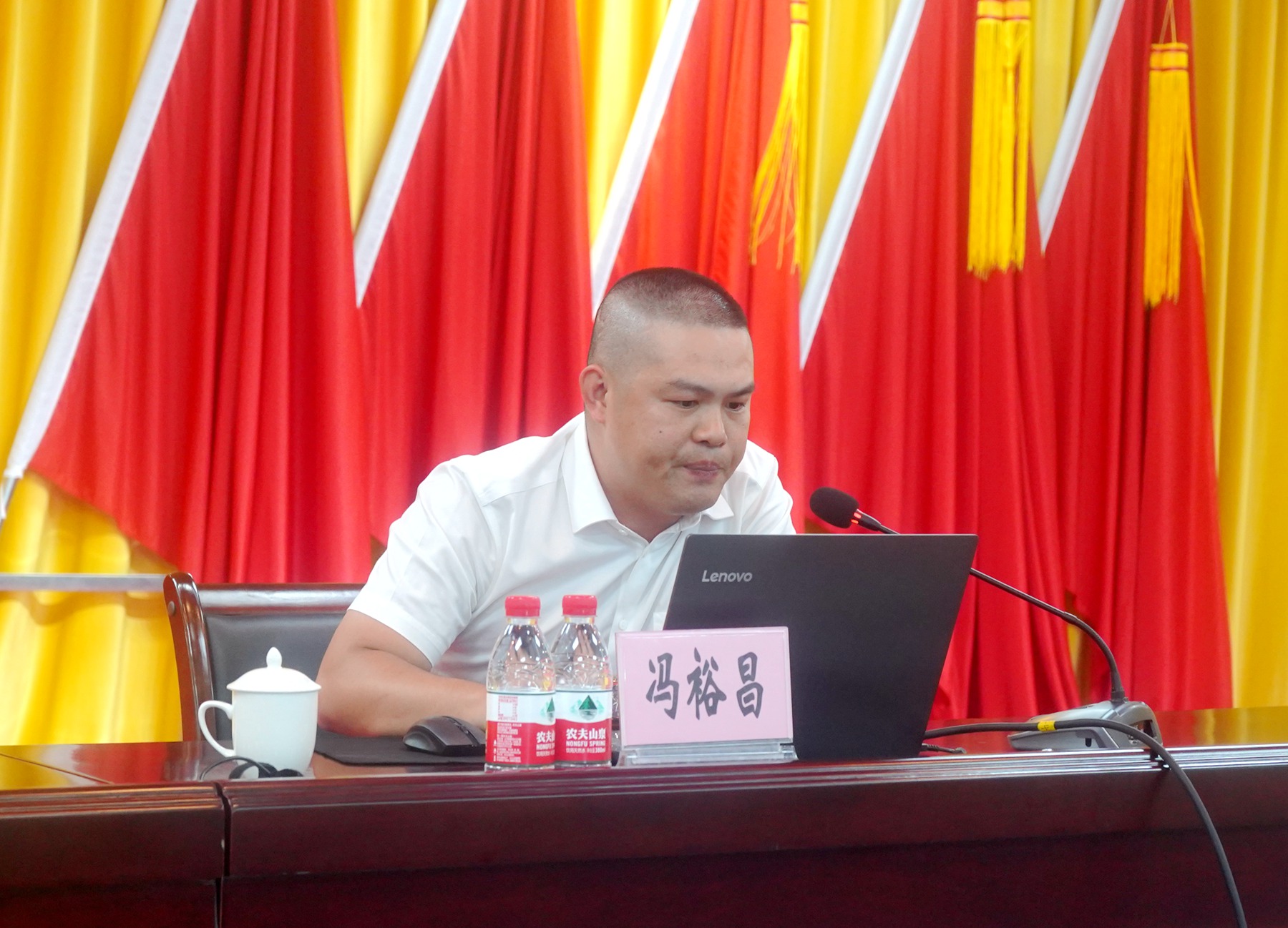 图10.JPG