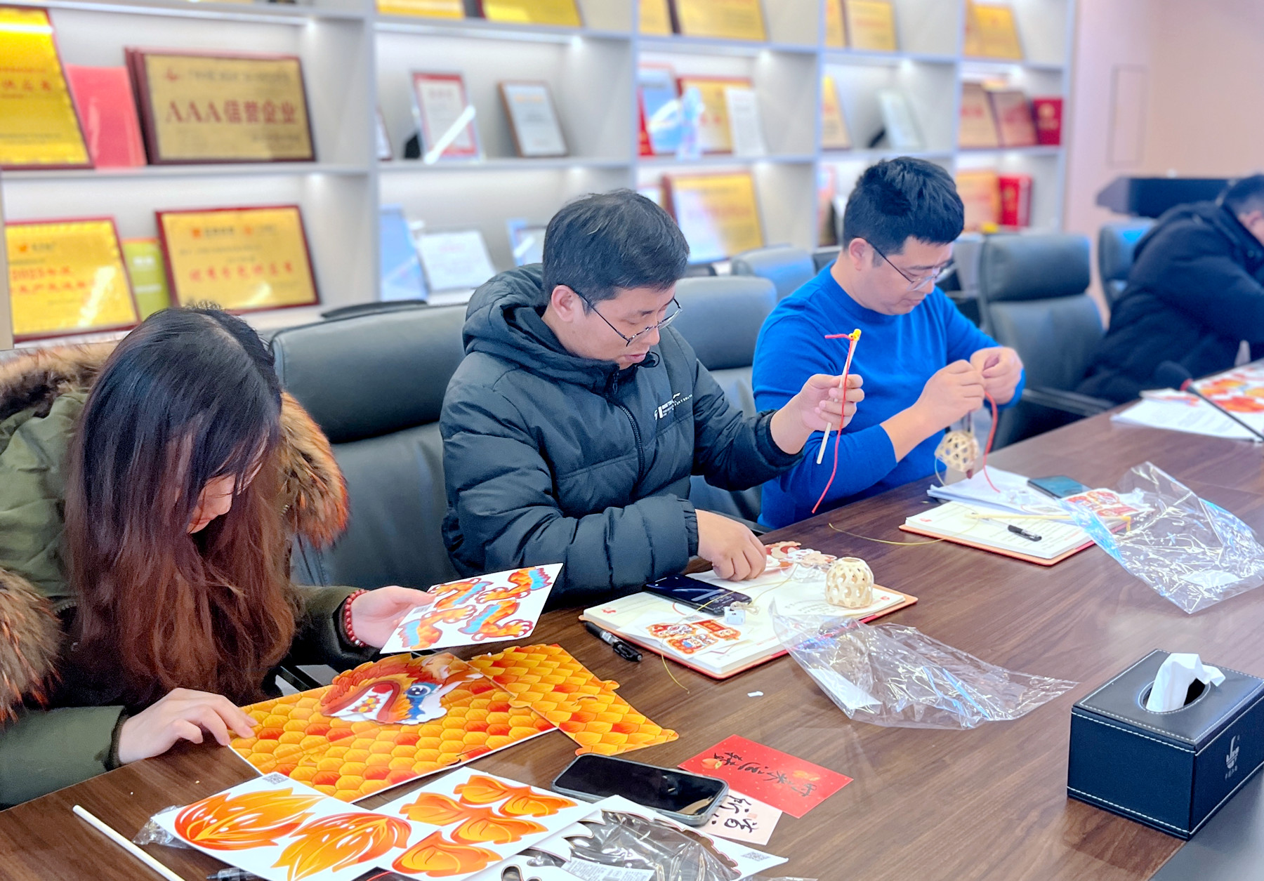 湖北分公司党支部开展“党建引领聚合力 ‘廉’味浓浓闹元宵”主题党日活动3.jpg